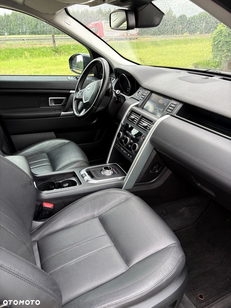 Land Rover Discovery Sport 2.0 TD4 HSE - 25