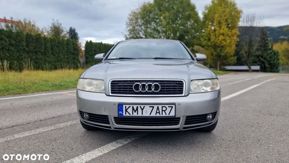 Audi A4 Limousine