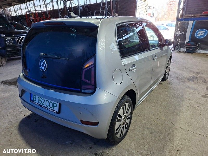 Volkswagen up! - 5