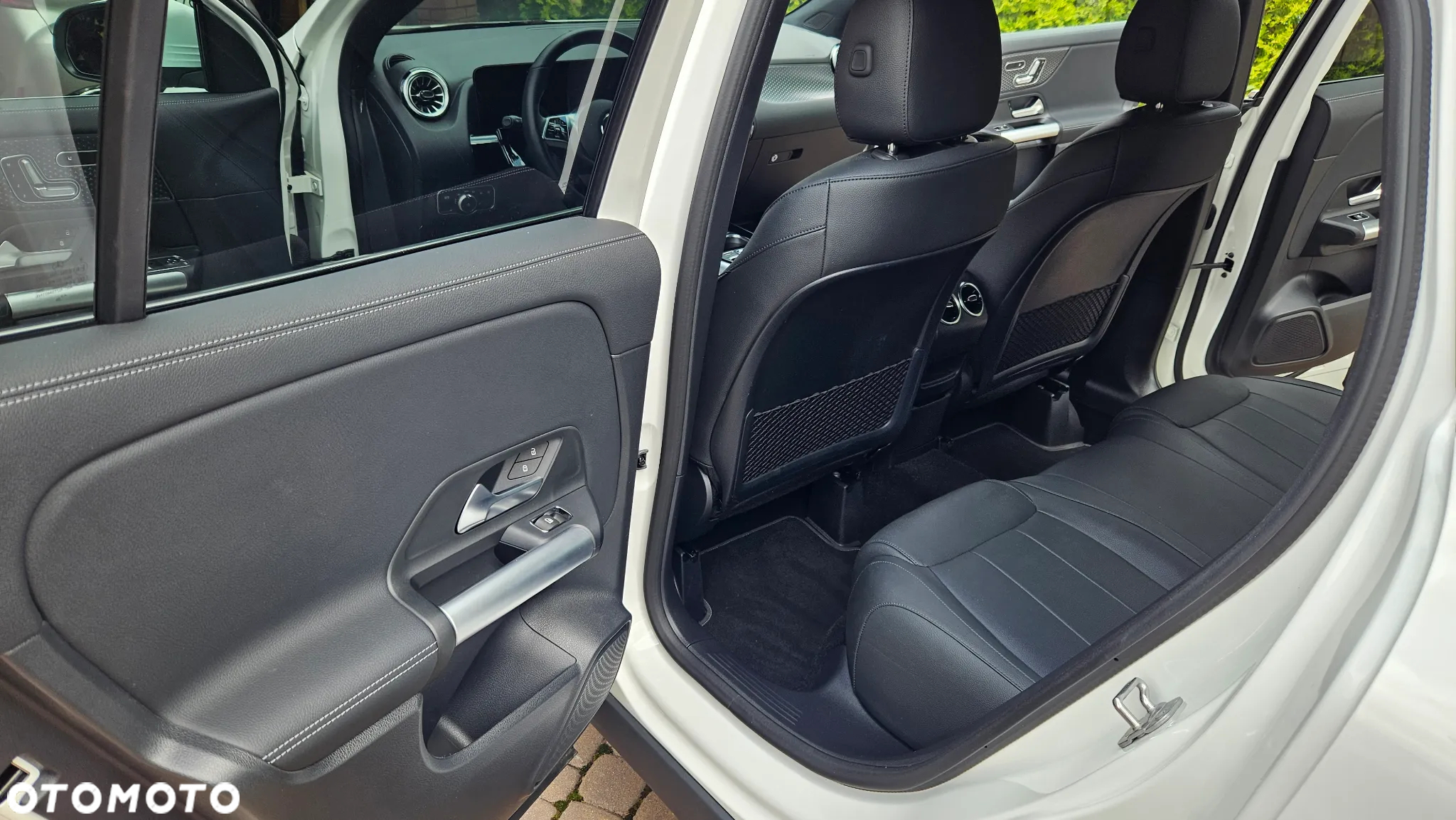 Mercedes-Benz GLA 250 4-Matic AMG Line - 30