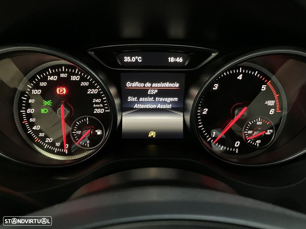 Mercedes-Benz CLA 180 d Shooting Brake - 29