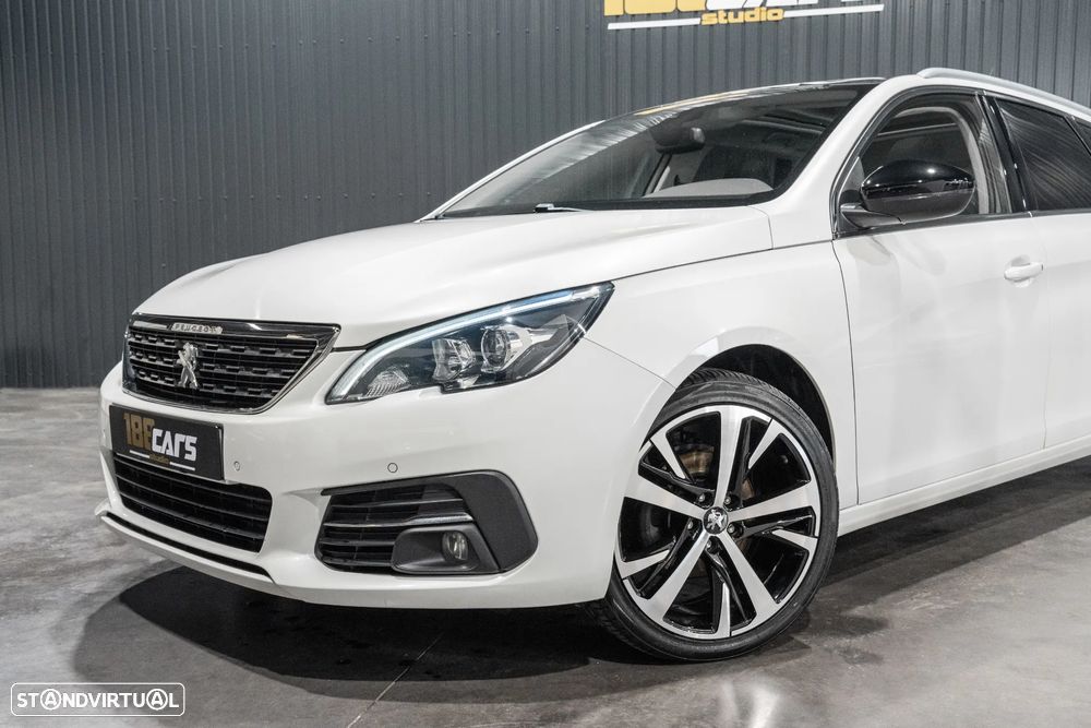 Peugeot 308 BlueHDi 130 EAT8 Allure - 37