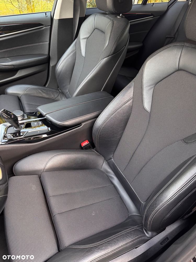 BMW Seria 5 - 13