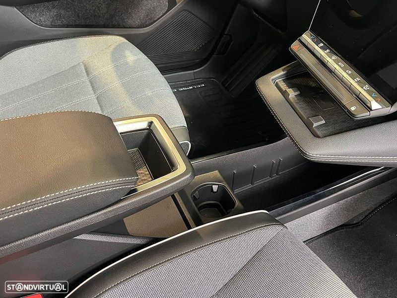 Mitsubishi Eclipse Cross 87 kWh Intense - 29