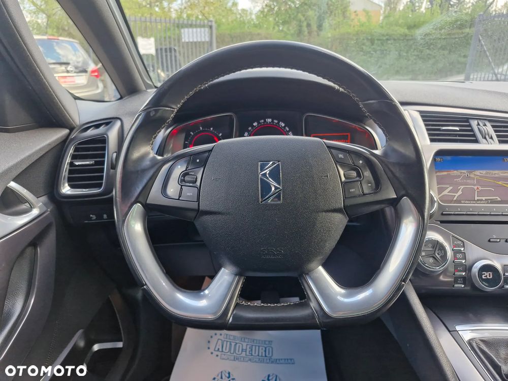 Citroën DS5 HDi 165 Business - 29