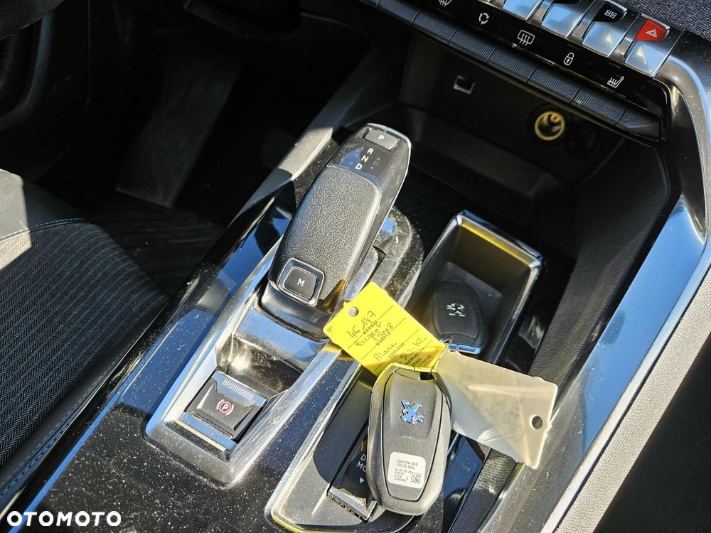 Peugeot 5008 BlueHDi 130 EAT8 Allure Pack - 12