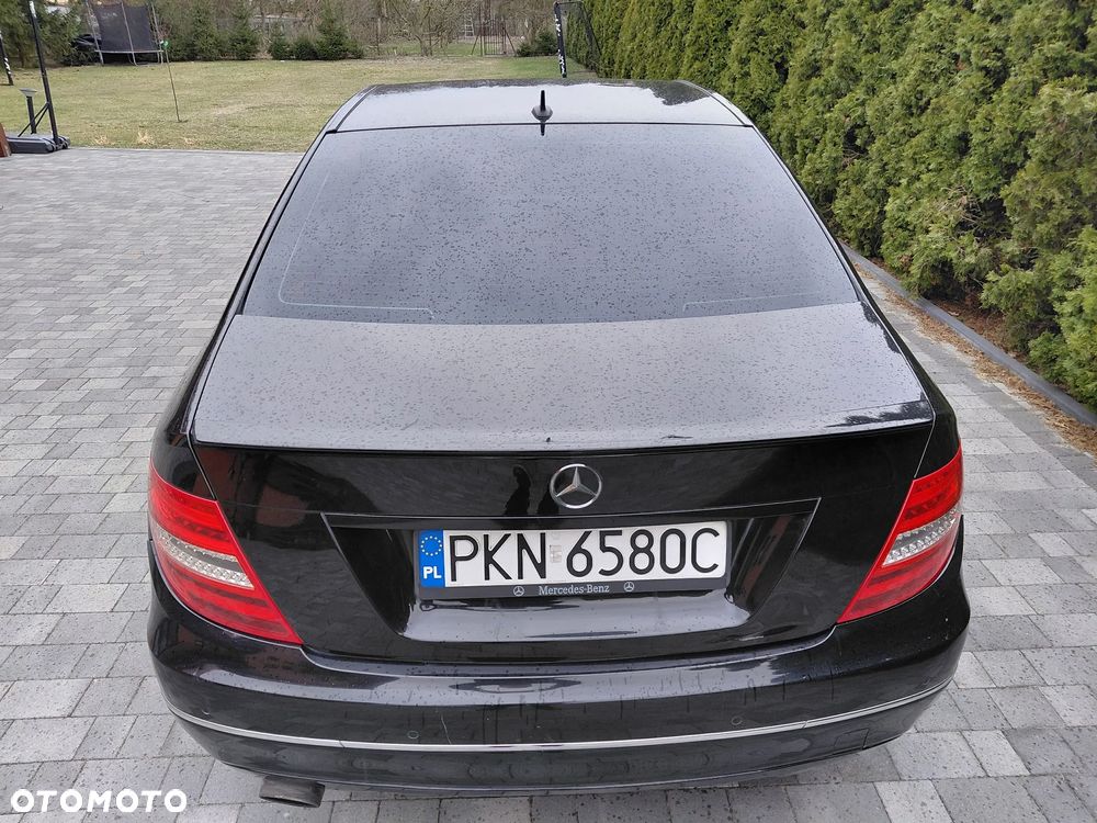 Mercedes-Benz Klasa C 180 BlueEFFICIENCY - 15