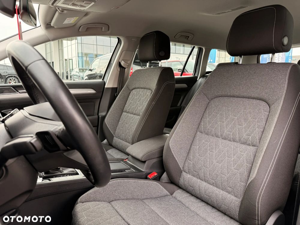 Volkswagen Passat 1.5 TSI OPF DSG Business - 25