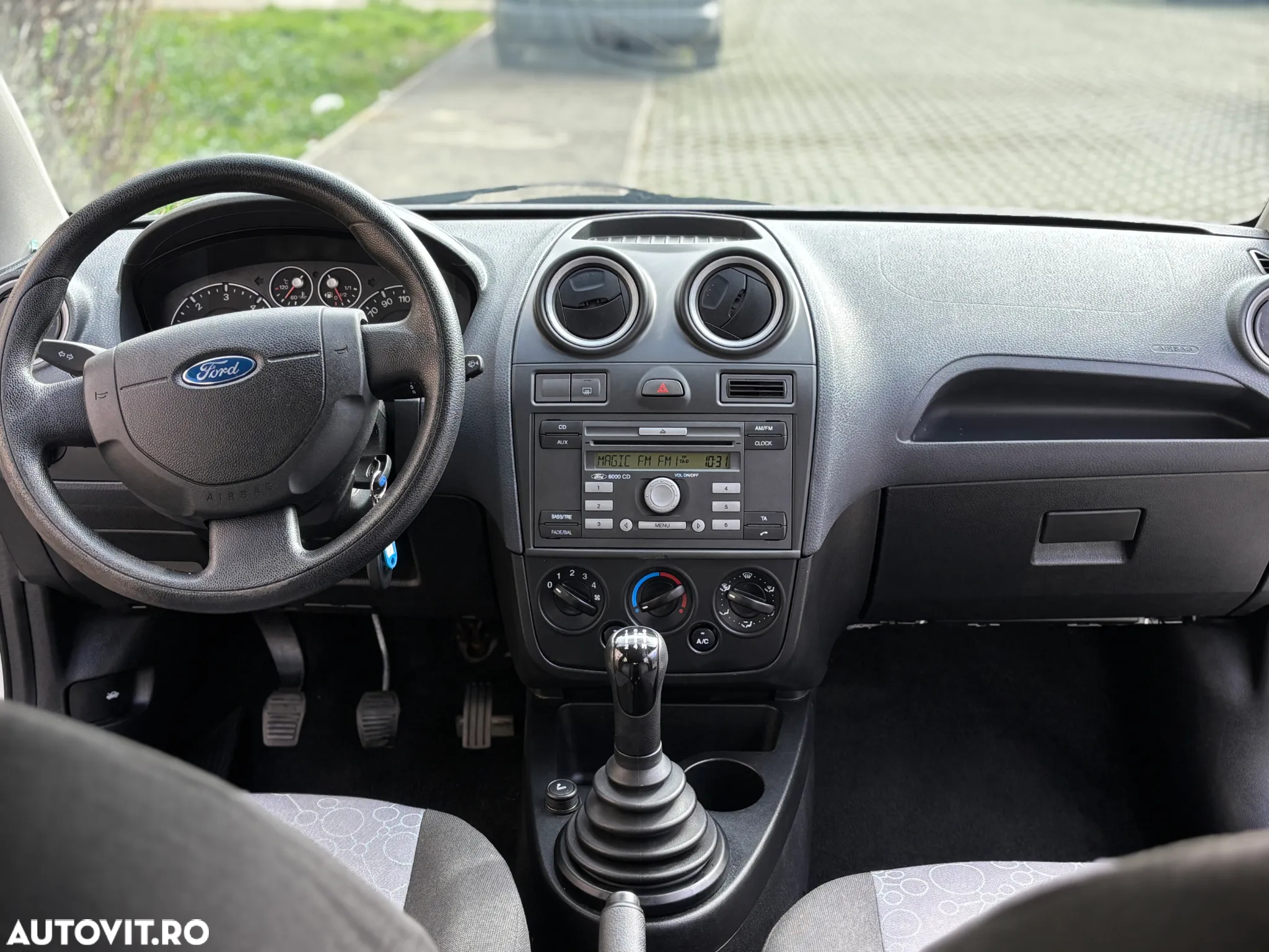 Ford Fiesta 1.4 TDCi Comfort - 9