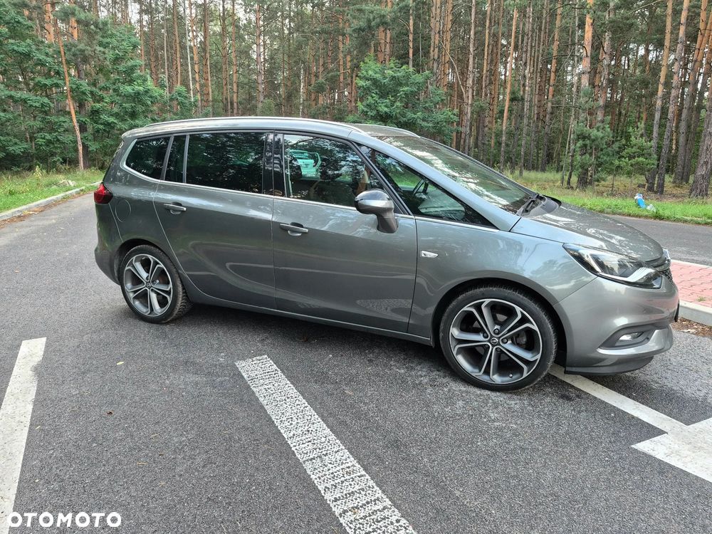 Opel Zafira 1.6 CDTI Cosmo - 8