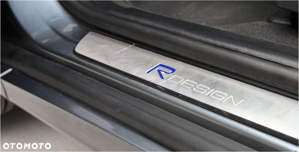 Volvo XC 60 D4 Drive-E R-Design Momentum - 27