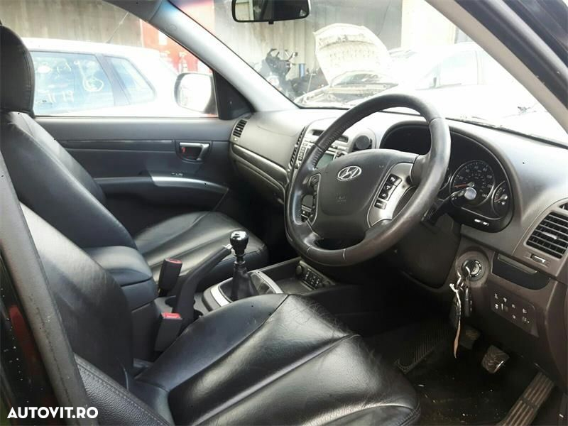 Stopuri Hyundai Santa Fe 2011 suv 2.2 - 15