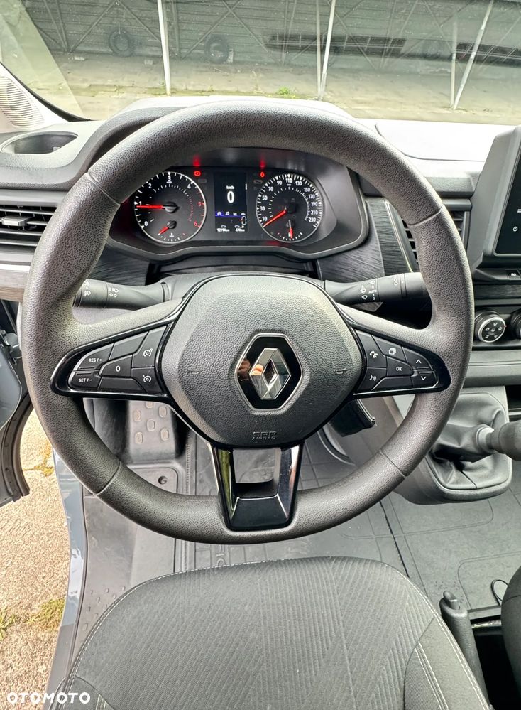 Renault TRAFIC - 39