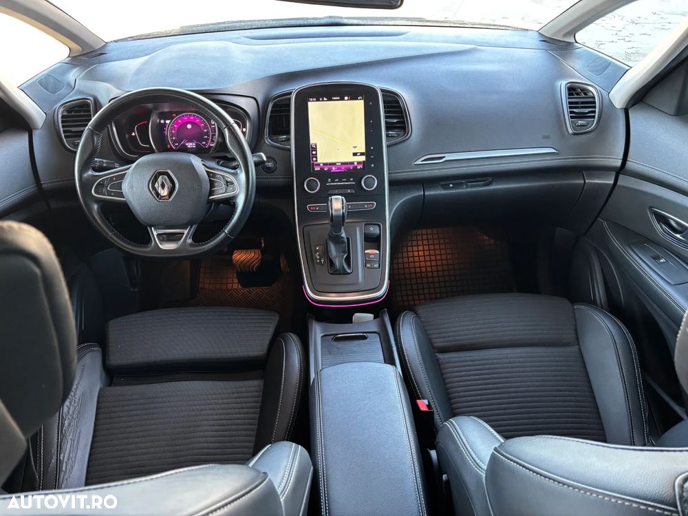Renault Grand Scenic - 5