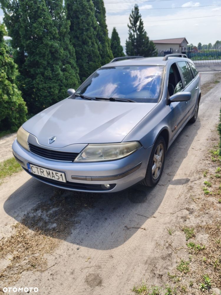 Renault Laguna - 1