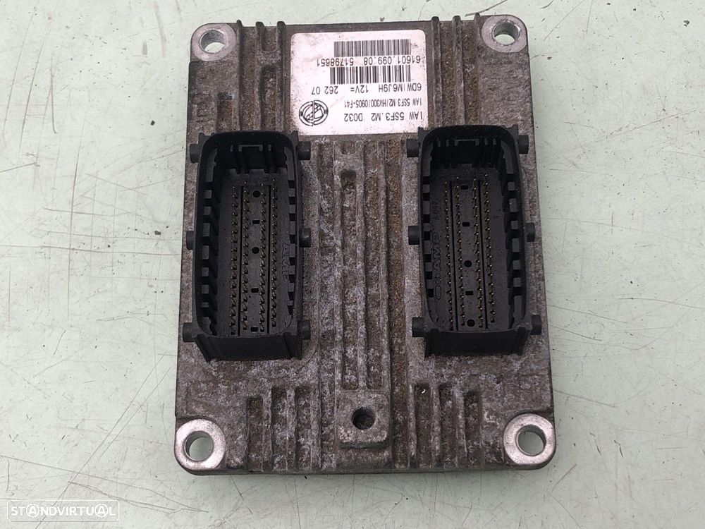Centralina do motor ECU Usado FIAT GRANDE PUNTO (199_) 1.4 51798651 5SF3 M2 D032... - 2