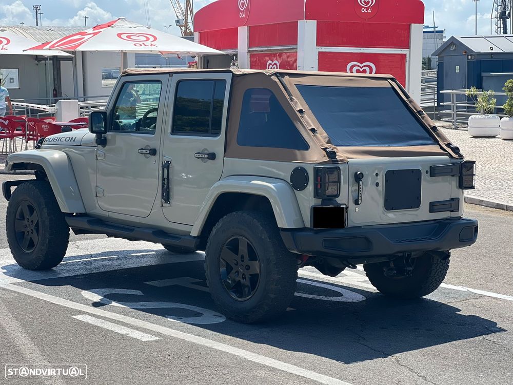 Jeep Wrangler Unlimited - 20