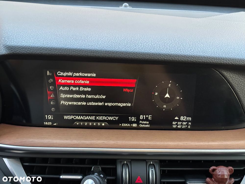 Alfa Romeo Stelvio 2.0 Turbo 16V AT8-Q4 First Edition - 27