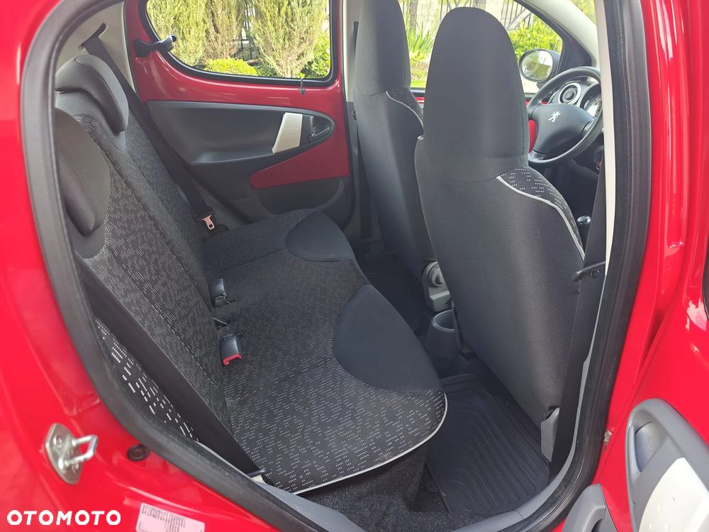 Peugeot 107 1.0 Active - 12