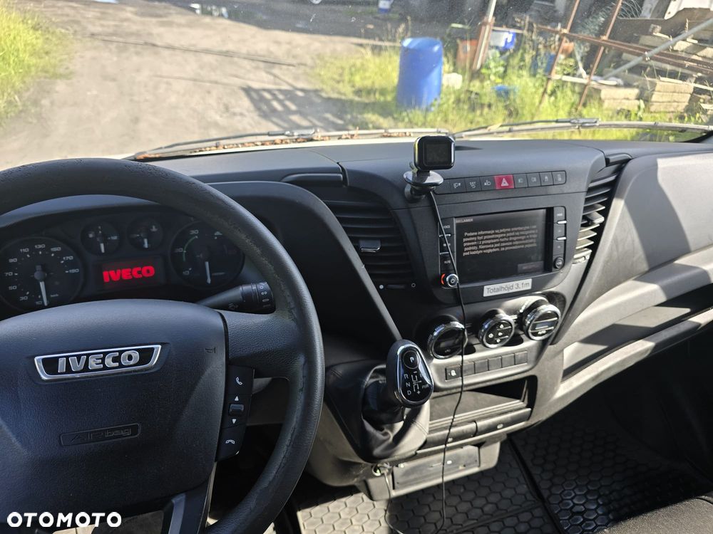 Iveco 35s17 - 6