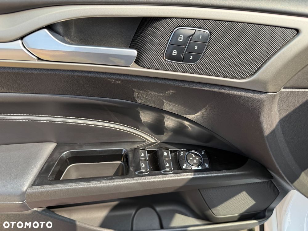 Ford Mondeo 2.0 TDCi Bi-Turbo PowerShift-Aut Vignale - 27