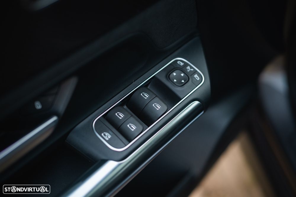 Mercedes-Benz GLA 250 e 8G-DCT AMG Line Advanced Plus - 22