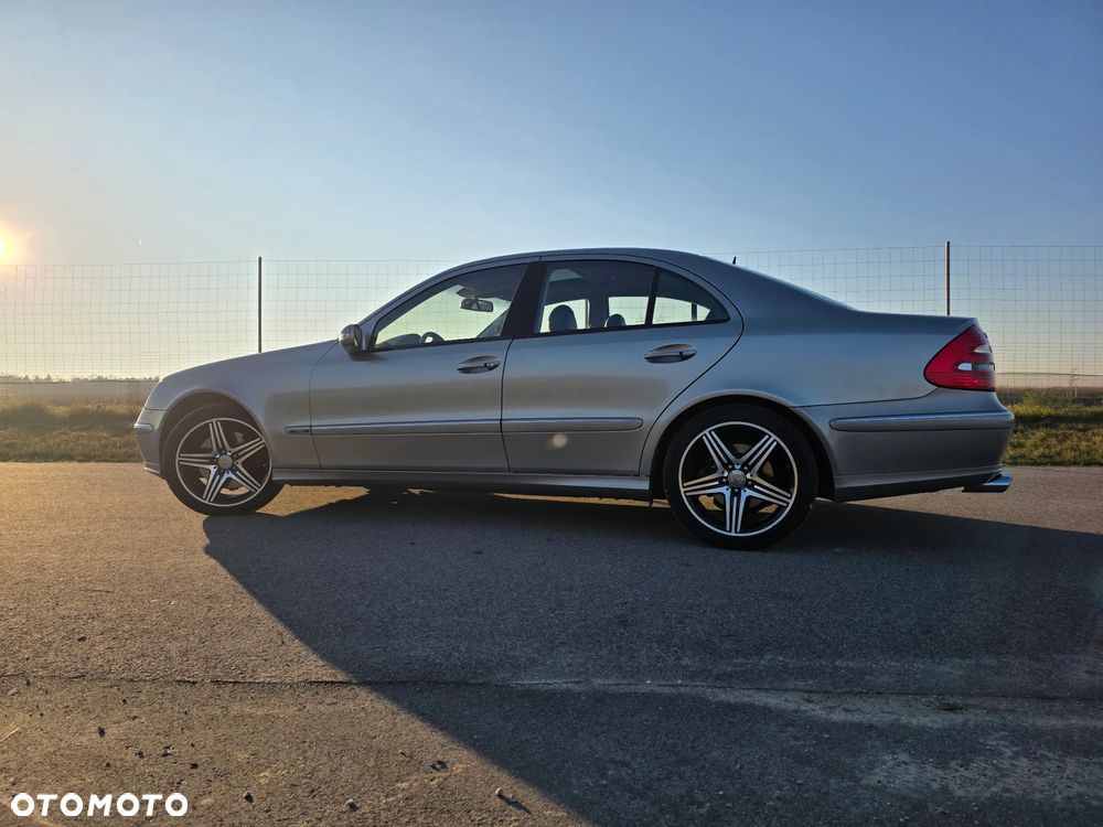 Mercedes-Benz Klasa E - 1