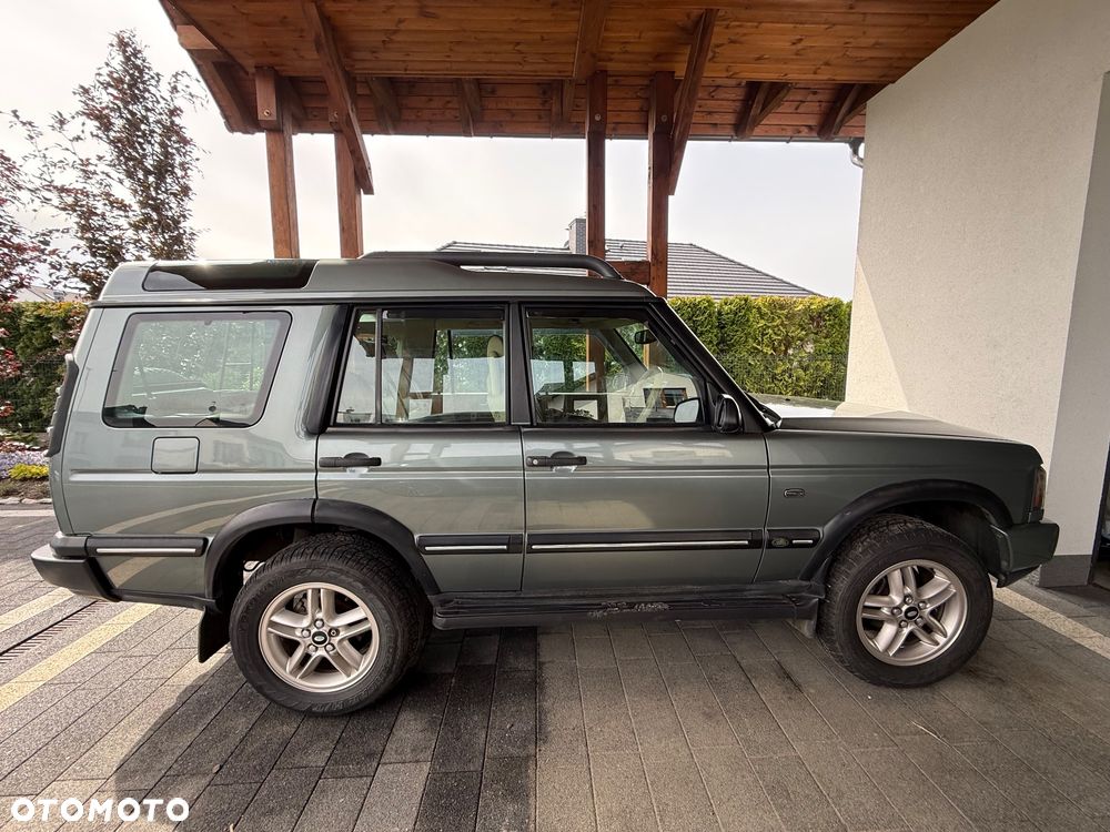Land Rover Discovery - 2