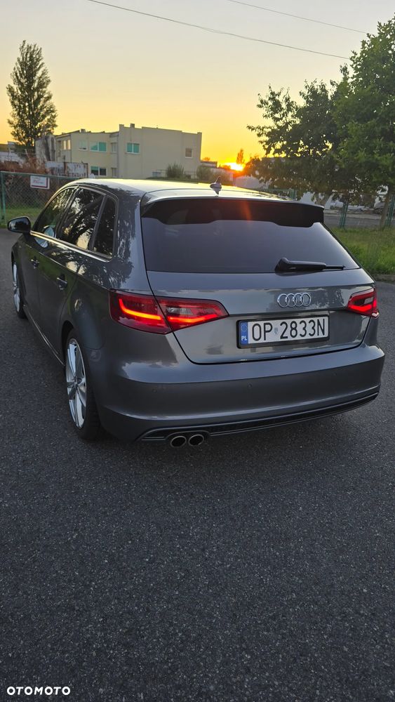 Audi A3 Sportback - 12