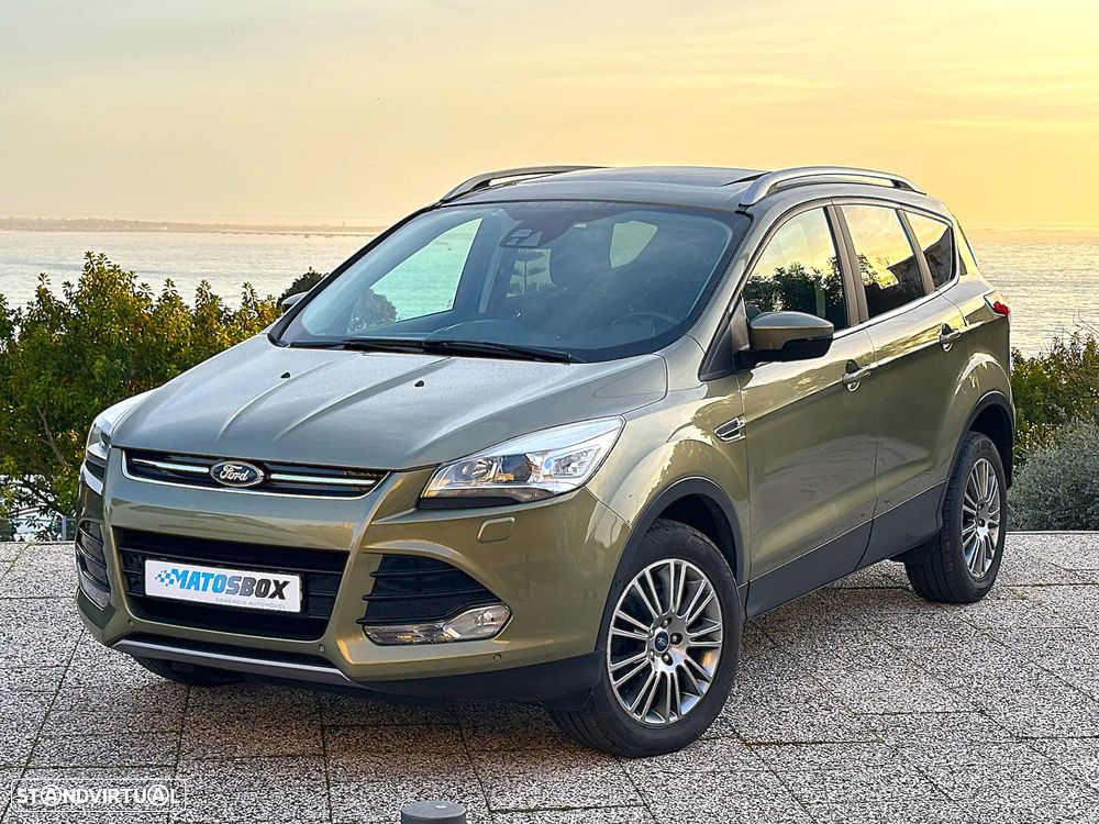 Ford Kuga 2.0 TDCi 4x4 Aut. Titanium - 2