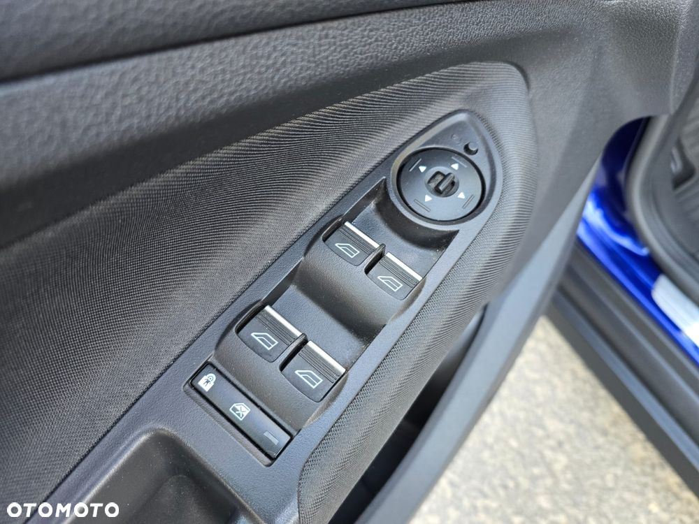 Ford C-MAX 1.0 EcoBoost Titanium ASS - 24