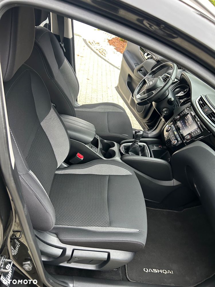 Nissan Qashqai - 11