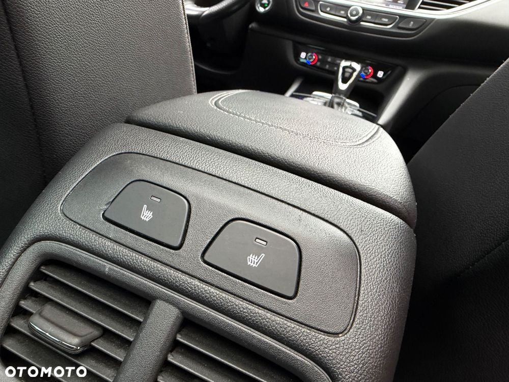 Opel Insignia 2.0 BiTurbo 4x4 Ultimate Exclusive - 30