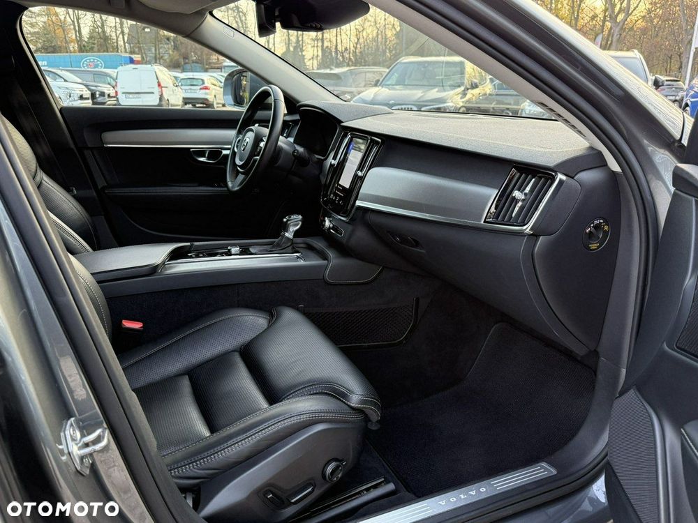 Volvo V90 Cross Country D5 SCR AWD Pro - 22