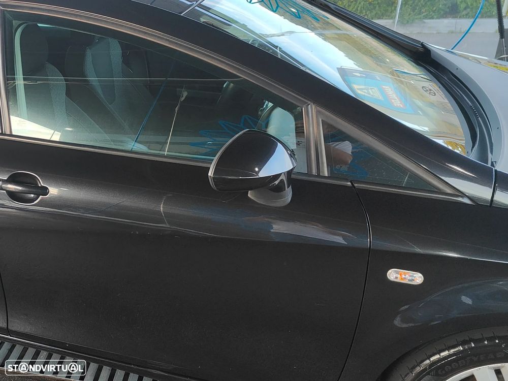 SEAT Leon 1.9 TDI Sport DPF - 3