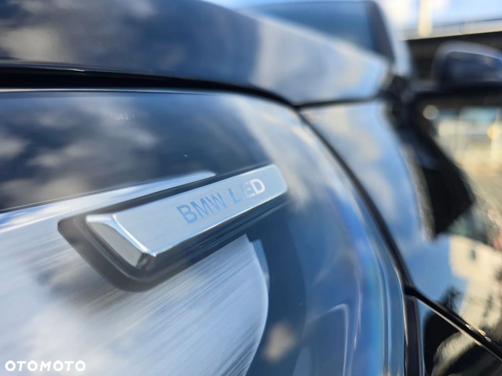 BMW X1 sDrive18i M Sportpaket - 20