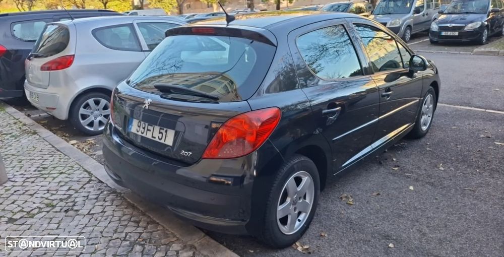 Peugeot 207 1.4 HDi Trendy - 4