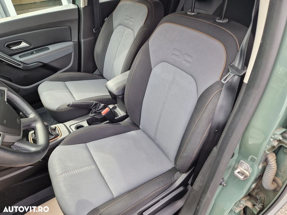 Dacia Duster TCe 150 EDC Prestige - 11