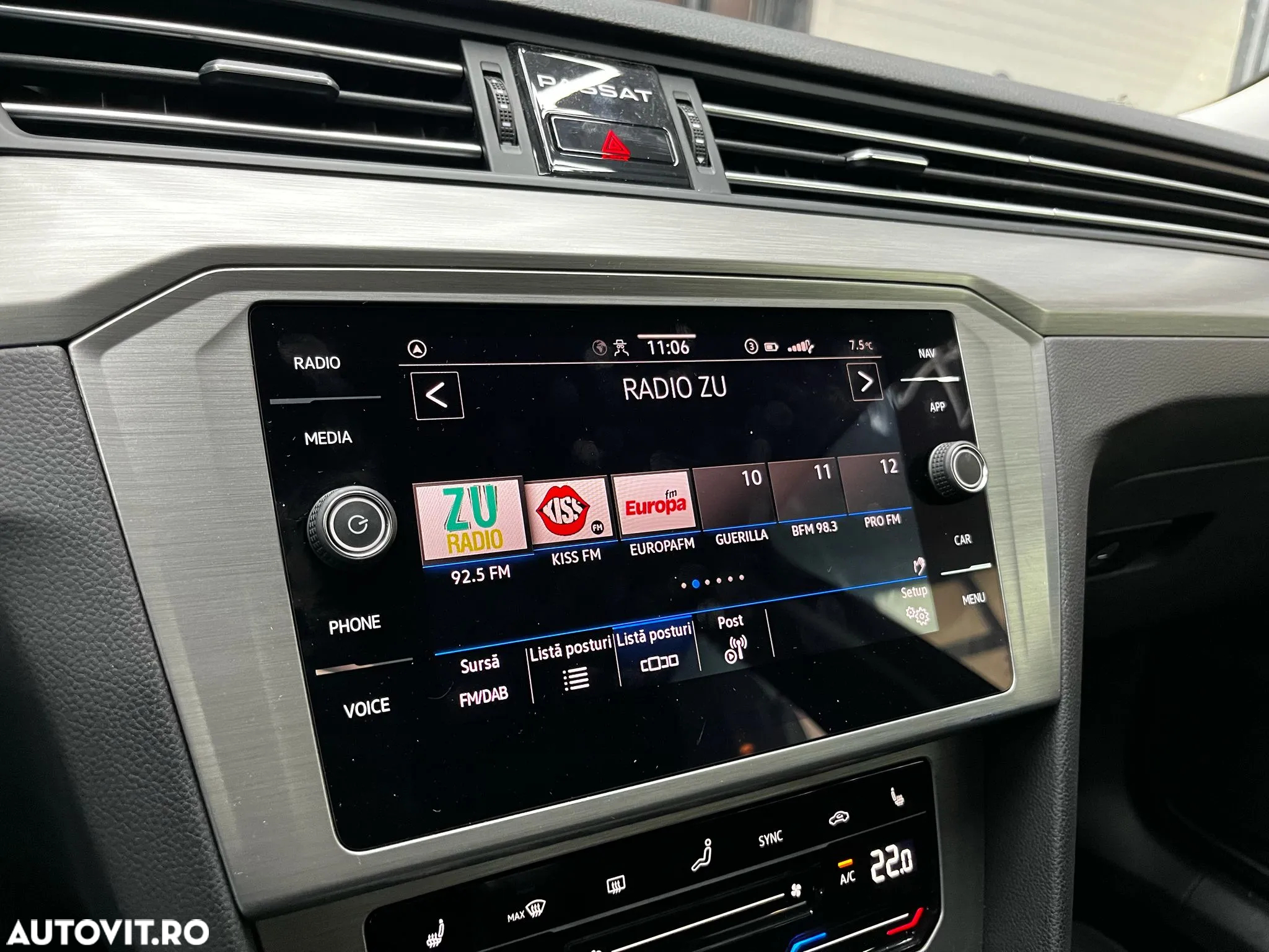 Volkswagen Passat - 11