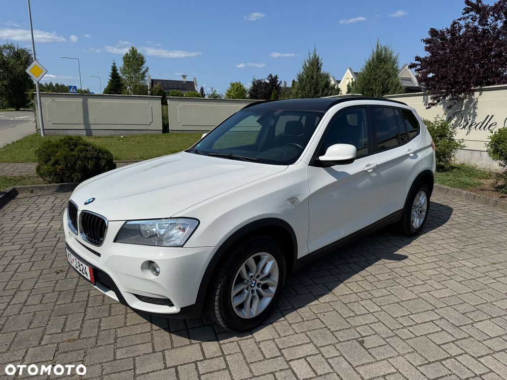 BMW X3 xDrive28i Sport-Aut - 1