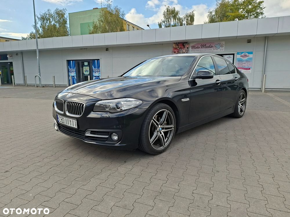 BMW F10 2014 photo 4