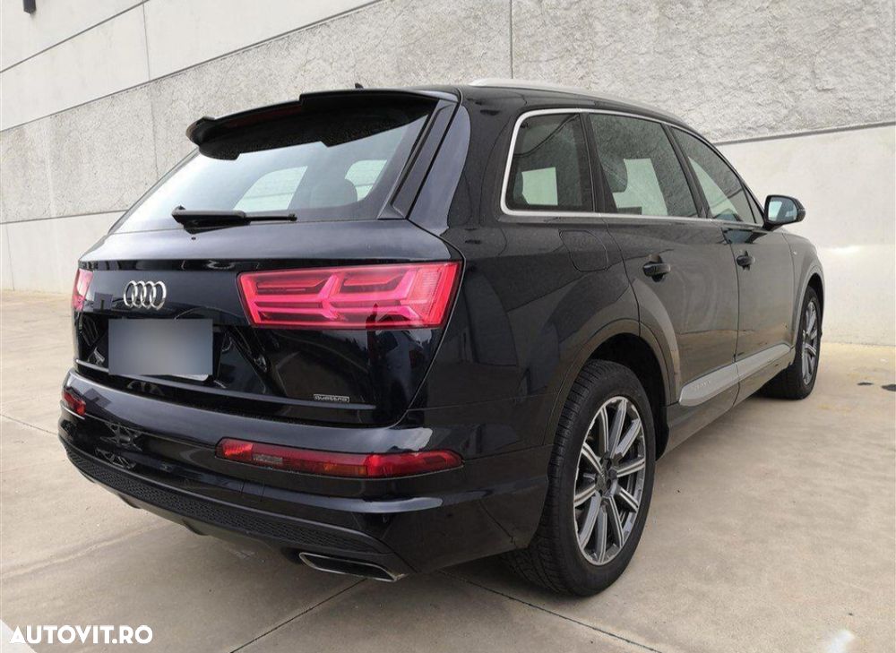 Audi Q7 - 4