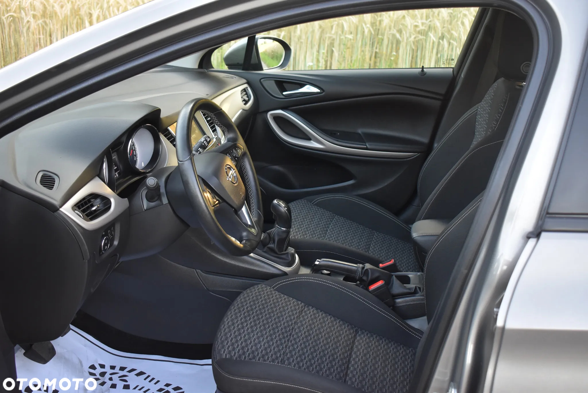 Opel Astra - 17