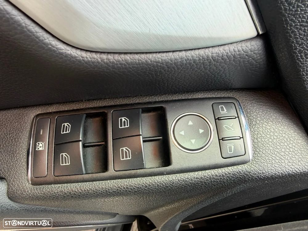 Mercedes-Benz C 220 - 10