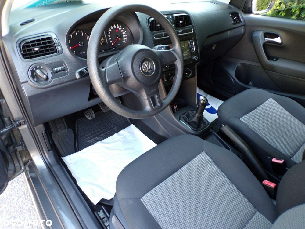 Volkswagen Polo - 17