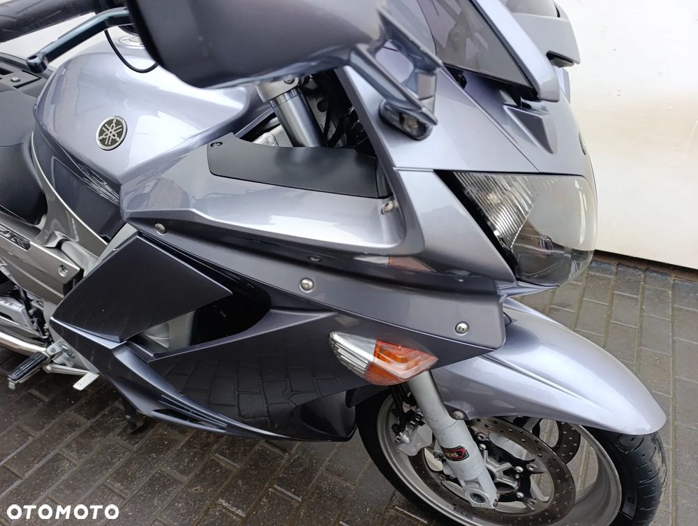 Yamaha FJR - 31