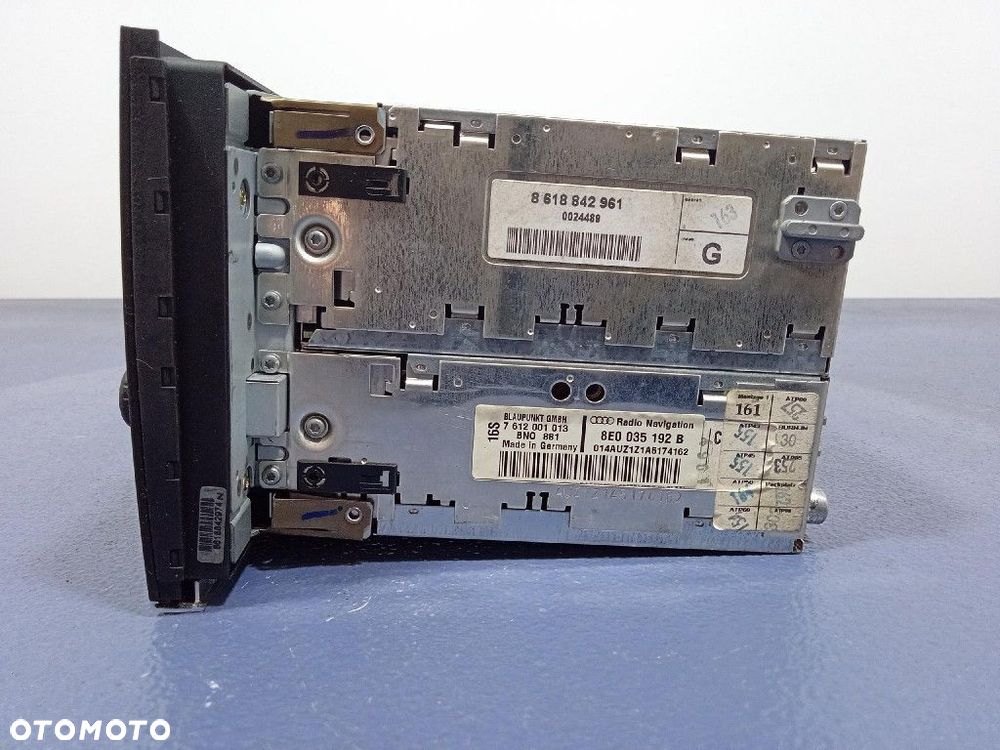 AUDI A4 B6 RADIO NAWIGACJA NAVIGATION PLUS 8E0035192B - 8