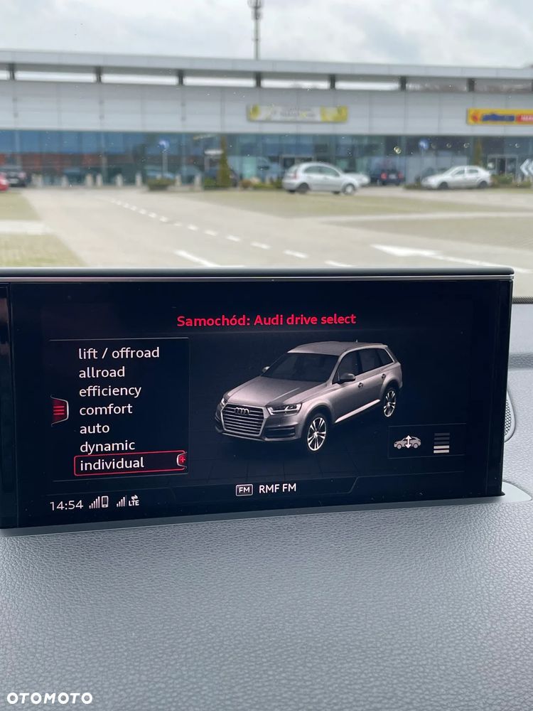 Audi SQ7 - 13