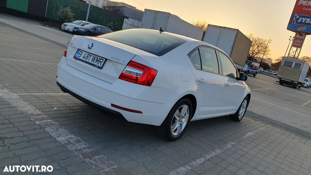 Skoda Octavia 1.6 TDI Style - 17