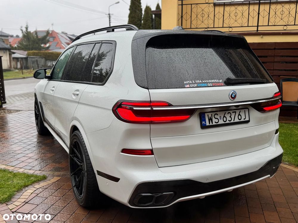 BMW X7 M60i xDrive - 10